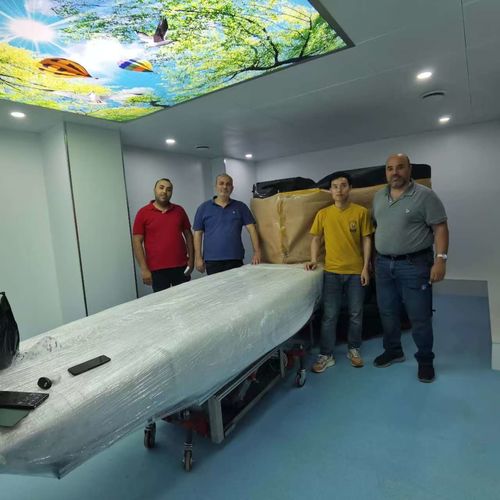 Budowa pomieszczenia zabezpieczającego magnety w Egipcie