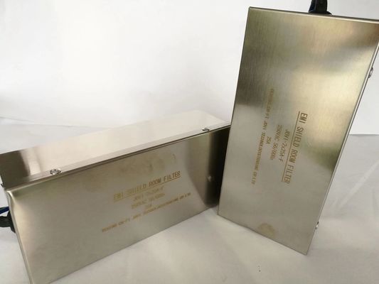 Dobra cena. Ultralekki 0,2-lb filtr mocy RF 20dB Strata zwrotu 50 Ohm filtr przepustowy RF w Internecie