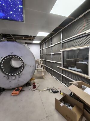 Dobra cena. Pomieszczenie ekranowane RF z impedancją wejściową 50 omów i wielowarstwowym powlekanym oknem ekranowanym RF dla niestandardowej klatki Faradaya MRI w Internecie