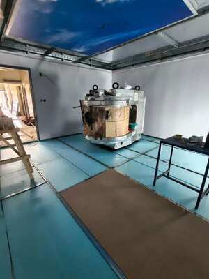 Dobra cena. Pokój osłony RF z osłoną RF Wielowarstwowe powłoki okna szklane i klimatyzacja System wentylacji dla 100dB efektywności osłony w Internecie